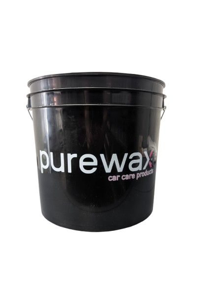 Purewax Plastic Wash Bucket + Grit Guard